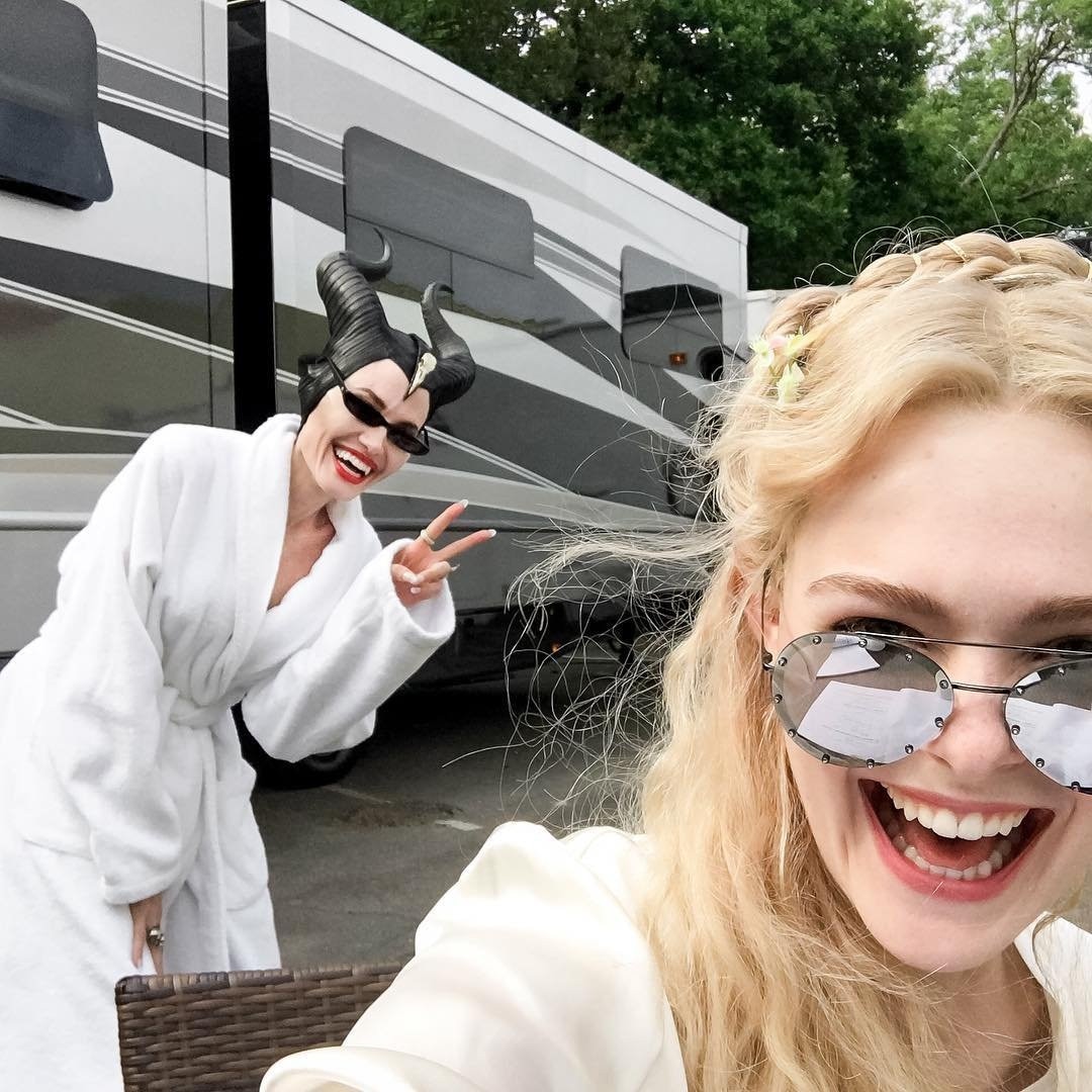 Angelina Jolie, Elle Fanning, Instagram