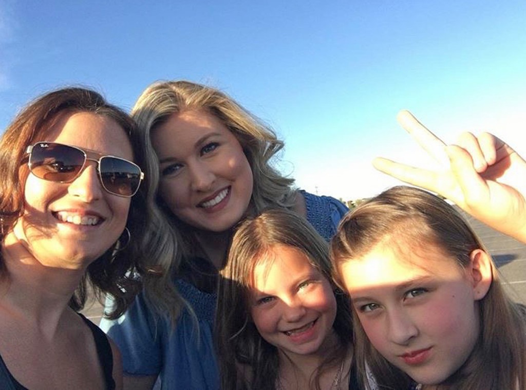Taylor Swift, Arizona foster kids