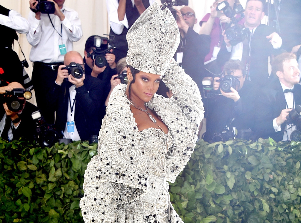 ESC: Rihanna, Met Gala Best Dressed