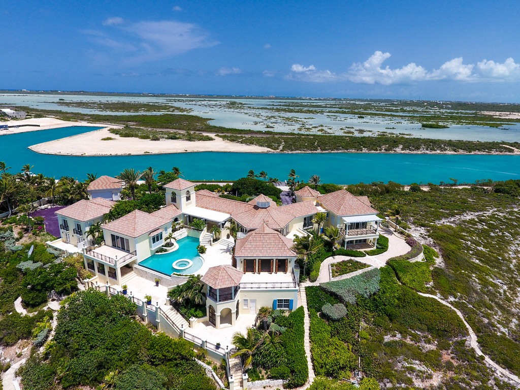 Prince, Turks and Caicos Property