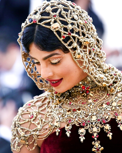 ESC: Priyanka Chopra, Met Gala 2018, Head Pieces