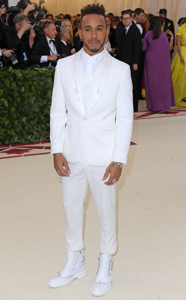 hamilton met gala outfit