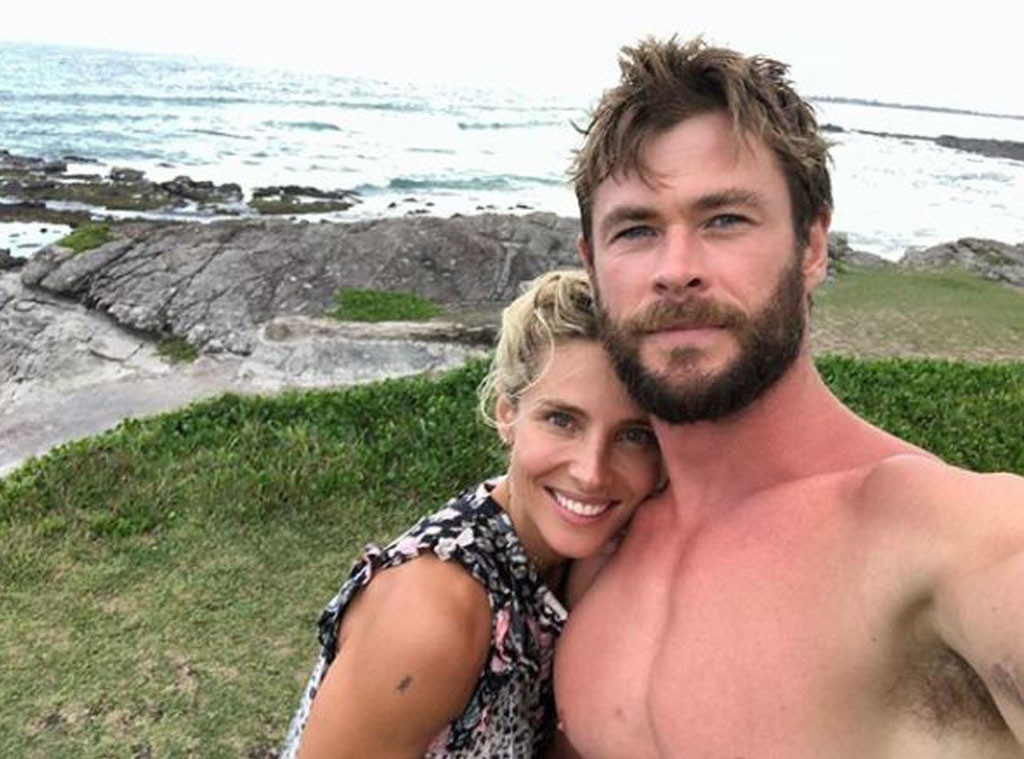 Chris Hemsworth, Elsa Pataky, Beach