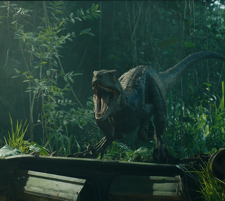 Photos From Jurassic World Fallen Kingdom Movie Pics E Online Photos From Jurassic World Fallen Kingdom Movie Pics E Online