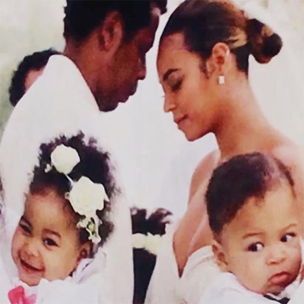 Beyonc s Vow Renewal Dress Is Fit for a Queen E News