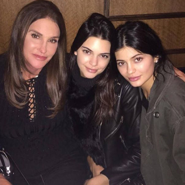 Kendall & Kylie Share Old Pics in Father's Day Post to Caitlyn Jenner - E!  Online