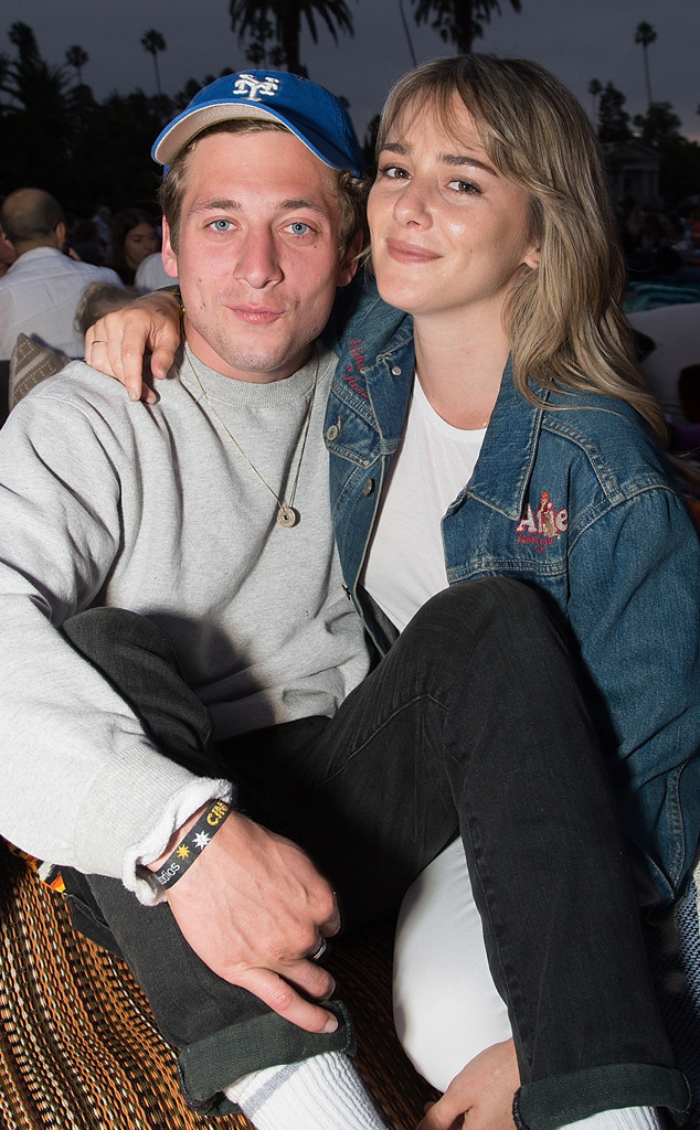 Jeremy Allen White, Addison Timlin