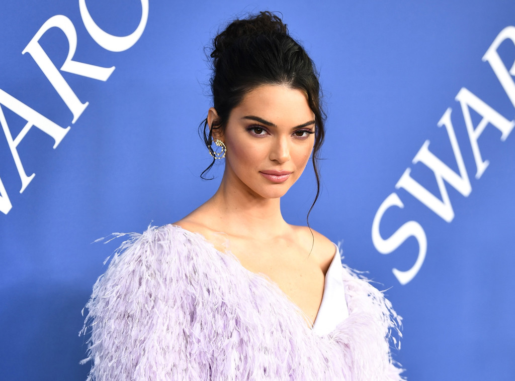 ESC: Kendall Jenner, CFDA 2018