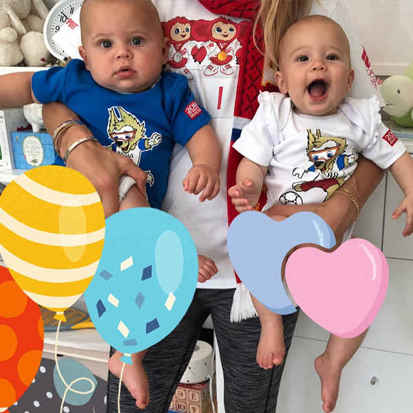 Anna Kournikova S Twins May Be The Cutest Celebrity World Cup Fans E Online See more of anna kournikova on facebook. cutest celebrity world cup fans
