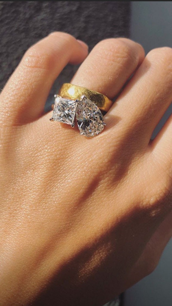 See Emily Ratajkowski s Massive Engagement Ring for the 