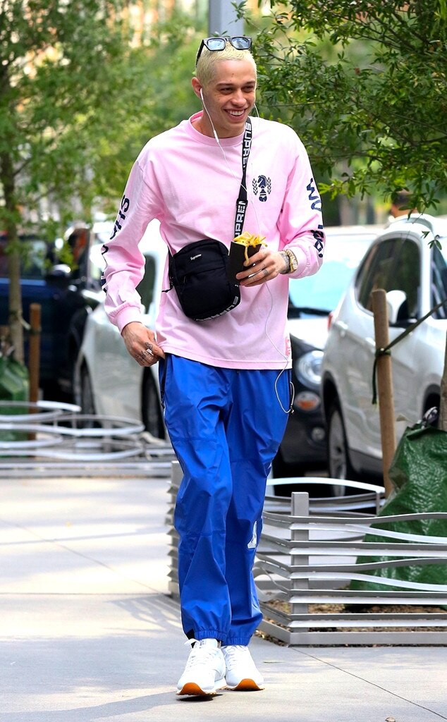 pete davidson fashion katherine heigl latest news photos and videos zig pete davidson fashion katherine heigl latest news photos and videos zig