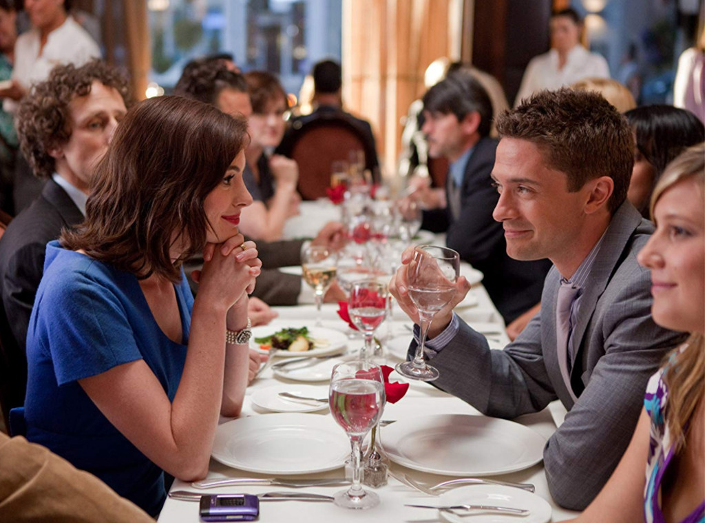 Anne Hathaway, Topher Grace, Valentine's Day