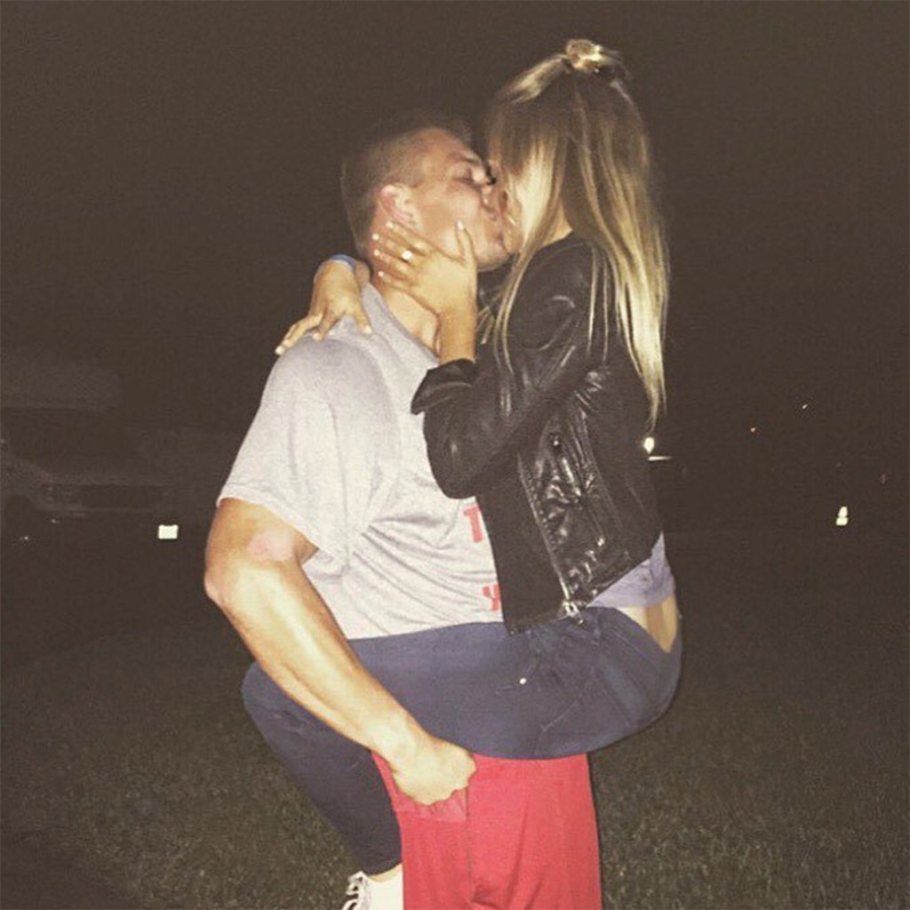 A Rundown Of Rob Gronkowskis Romance With Model Camille Kostek Big World Tale 8862