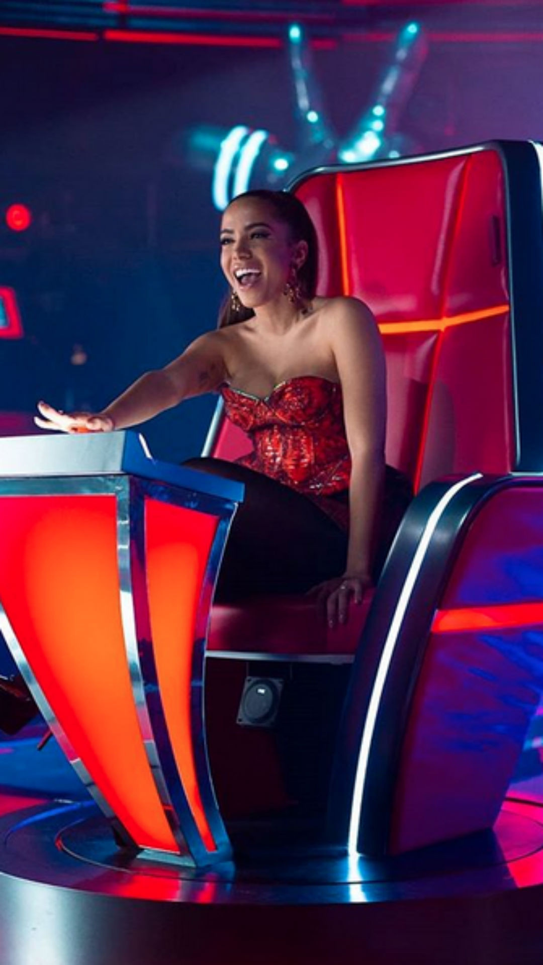 Anitta, The Voice Mexico, Instagram