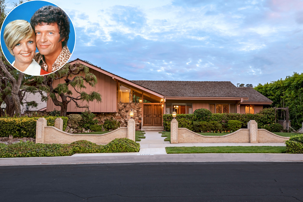 Brady Bunch House Is Now For Sale For 1 88 Million E News