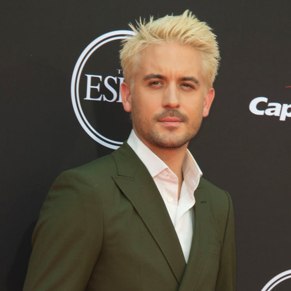 G Eazy Considers Using Dating Apps After Halsey Split E Online