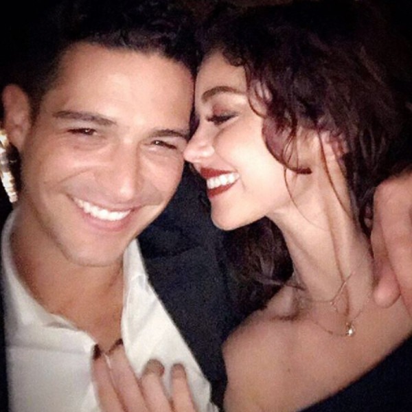 Sarah Hyland, Wells Adams