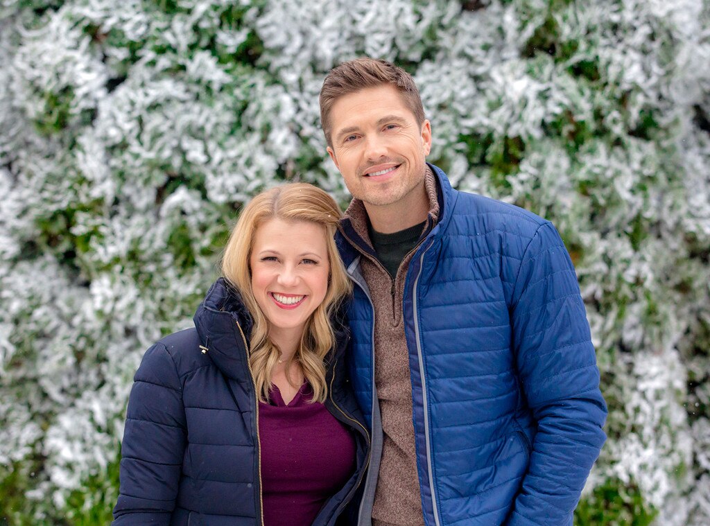 Holiday tv. саммер глау помощница рождество. Christmas movie 2020. новый год семейный праздник. Holiday tv.