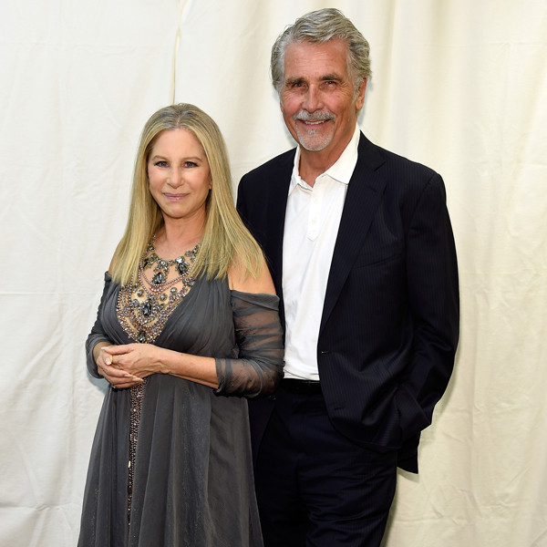 Barbra Streisand Celebrates 20th Wedding Anniversary With James Brolin(01)