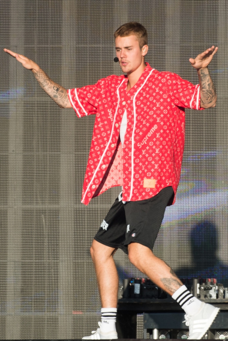 Photos From Justin Bieber S Best Looks E Online Photos From Justin Bieber S Best Looks E Online