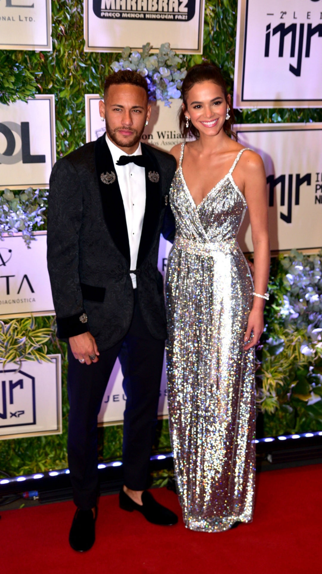 Bruna Marquezine, Neymar, Instituto Neymar Jr