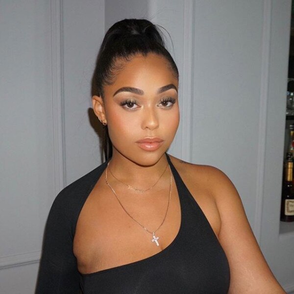 ESC: Jordyn Woods' Best Makeup Selfies