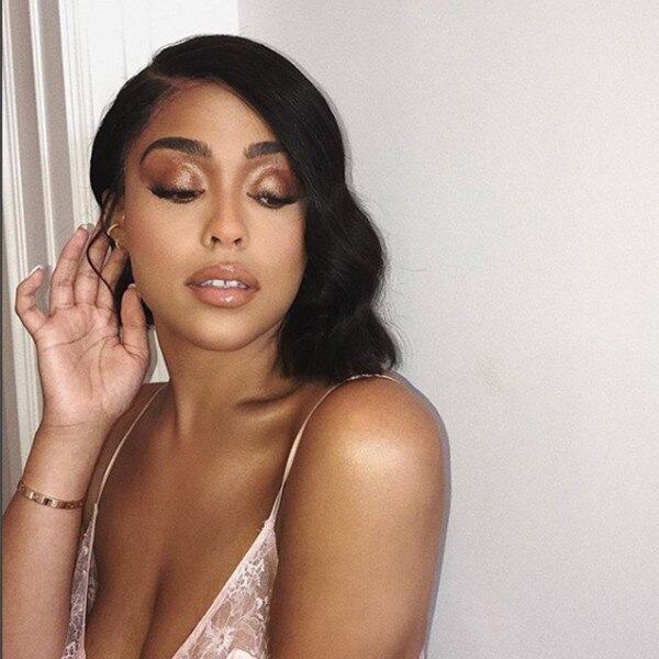 ESC: Jordyn Woods' Best Makeup Selfies