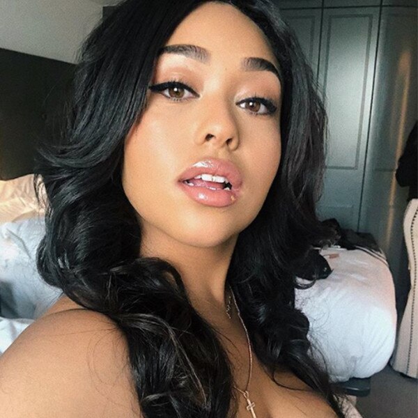 ESC: Jordyn Woods' Best Makeup Selfies