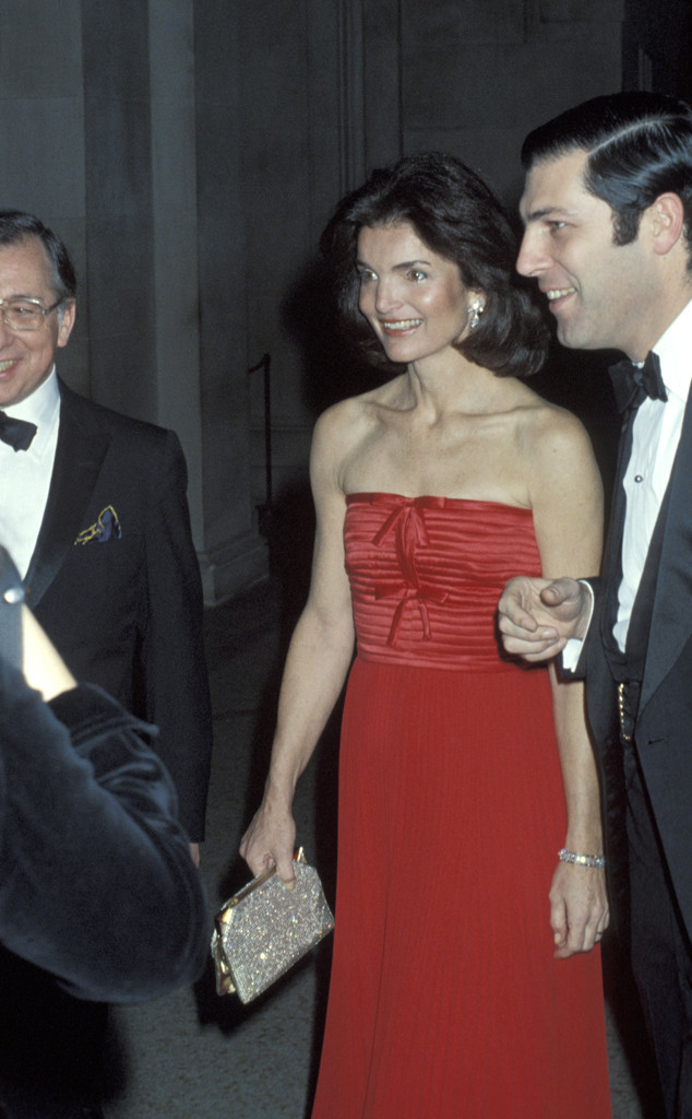 Inside The Tragic Strength Of Jacqueline Kennedy E Online Deutschland