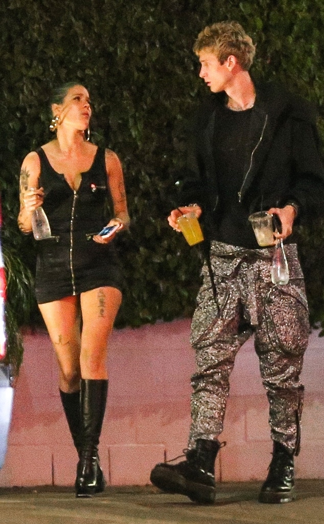 Halsey Spotted With Machine Gun Kelly Before G Eazy Split E Online Halsey Spotted With Machine Gun Kelly Before G Eazy Split E Online