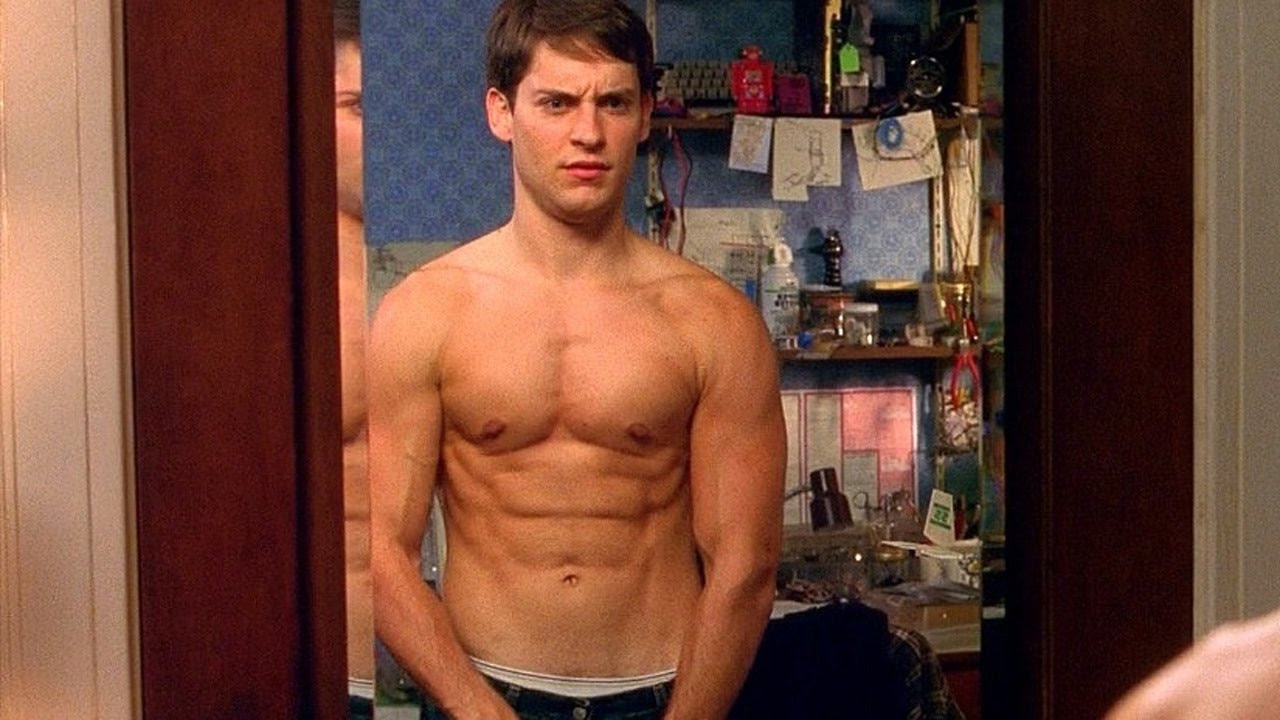 The 17 best shirtless superhero scenes