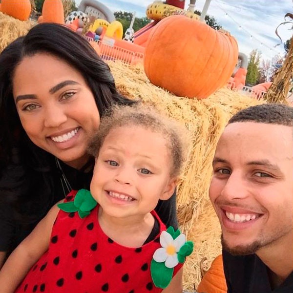 Check out Steph Curry's Cutest Family Moments E! News