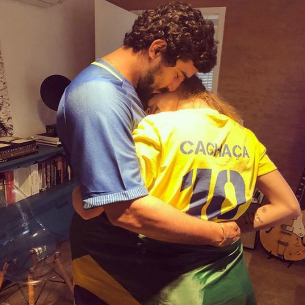 Thaila Ayala, Renato Góes