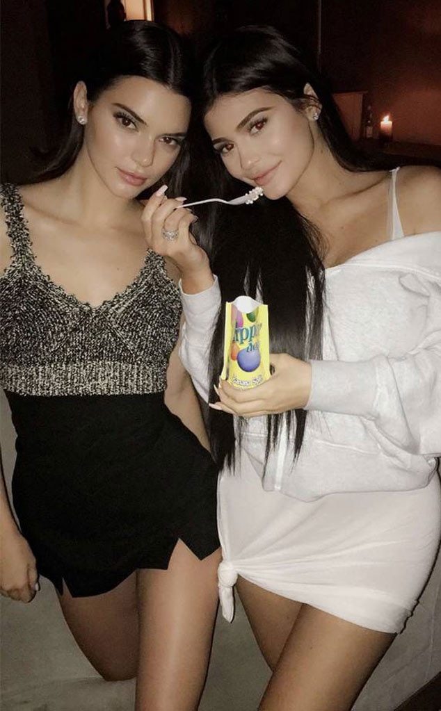 Kendall Jenner, Kylie Jenner