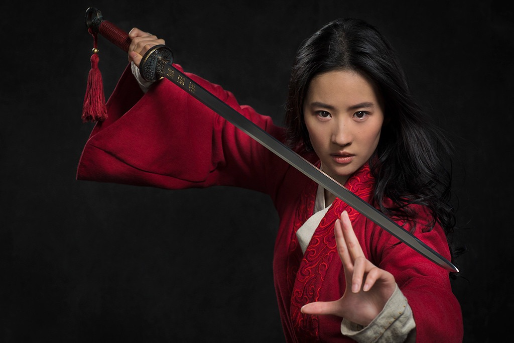 Disney’s Live-Action Mulan Gets Down to Business In Thrilling New ...