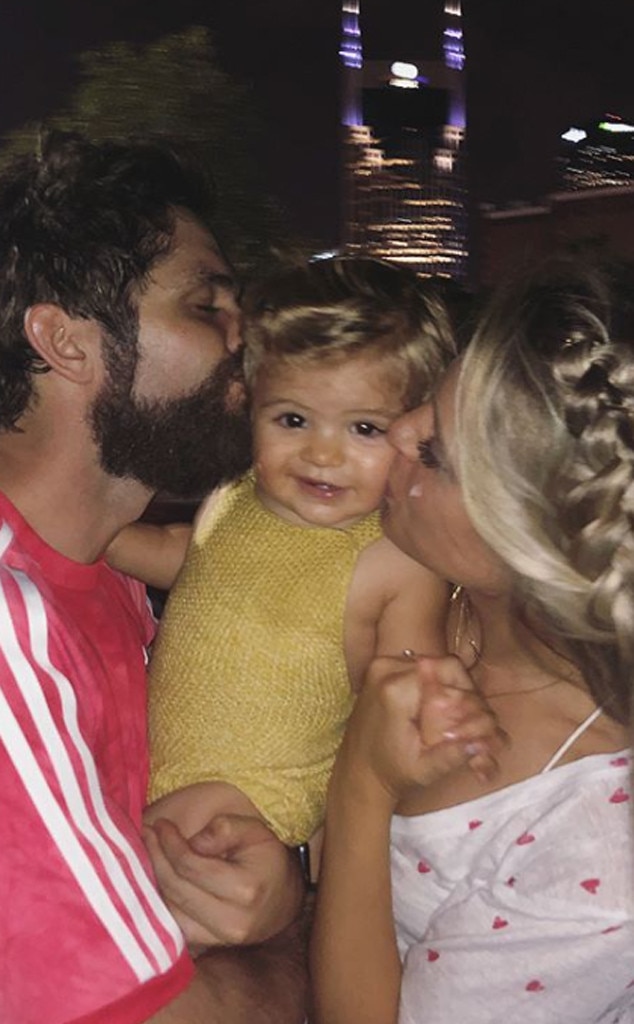 Smooches From Thomas Rhett's Cutest Father Moments | E! News