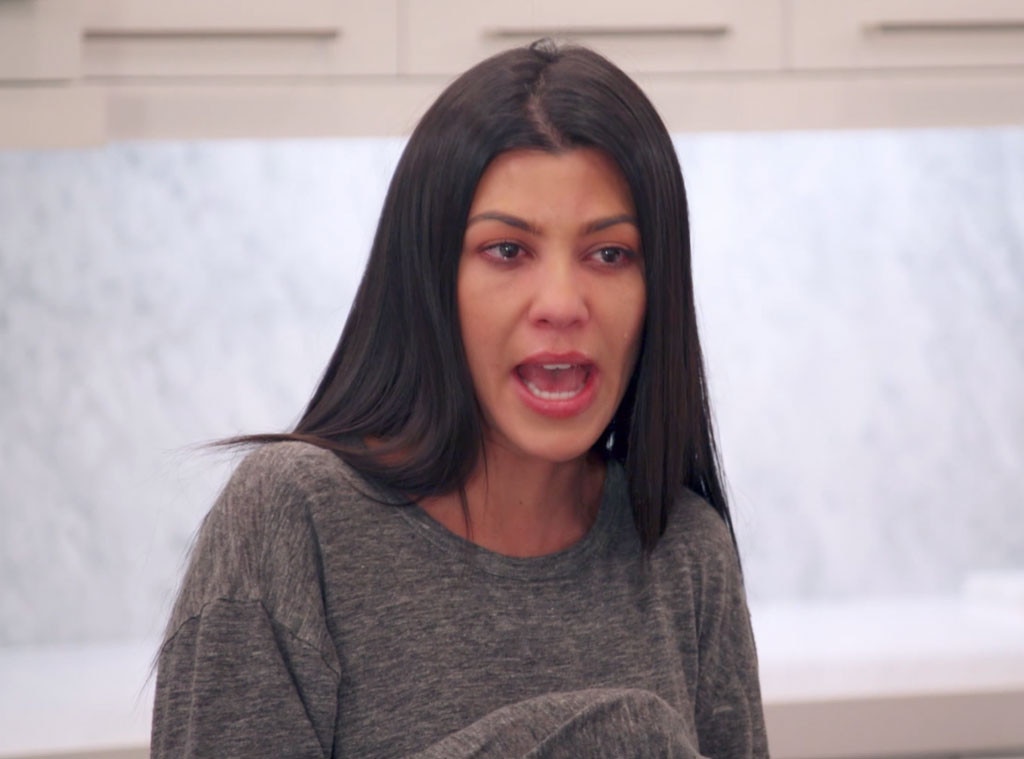 Watch keeping up with the sale kardashians online season 15