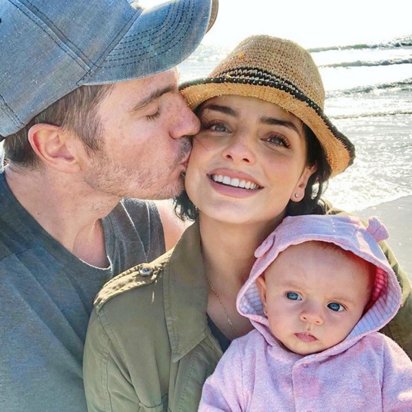 Aislinn Derbez, Mauricio Ochmann