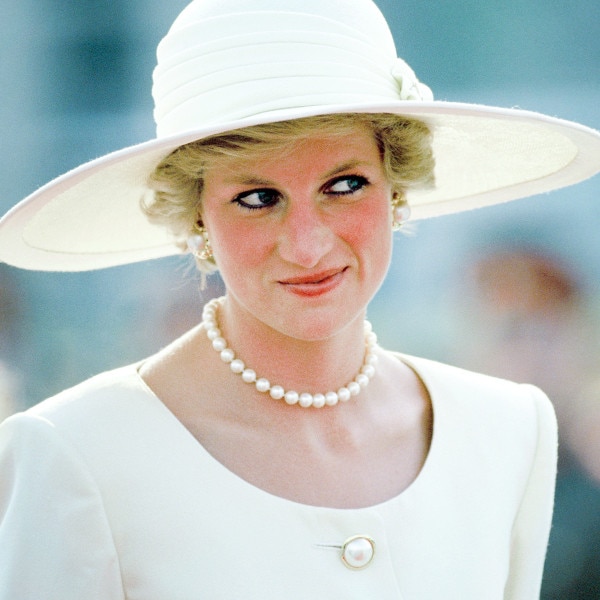 Princess Diana Pearl Swan Lake Suite | Princess Diana of Wal… | Flickr
