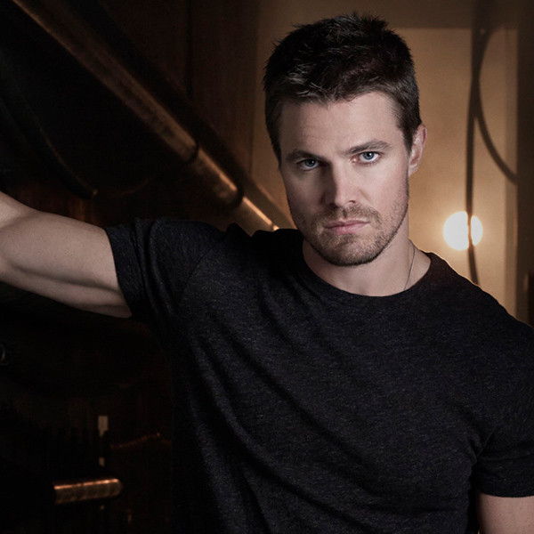 Arrows Stephen Amell Earned Less Than His Co Stars For Years E Online Au 4707