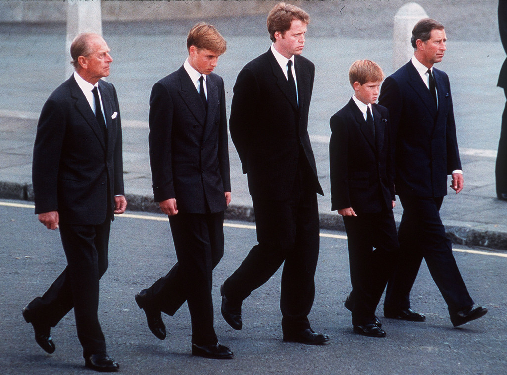 The Truth About Prince Harry S Relationship With Diana S Family E Online