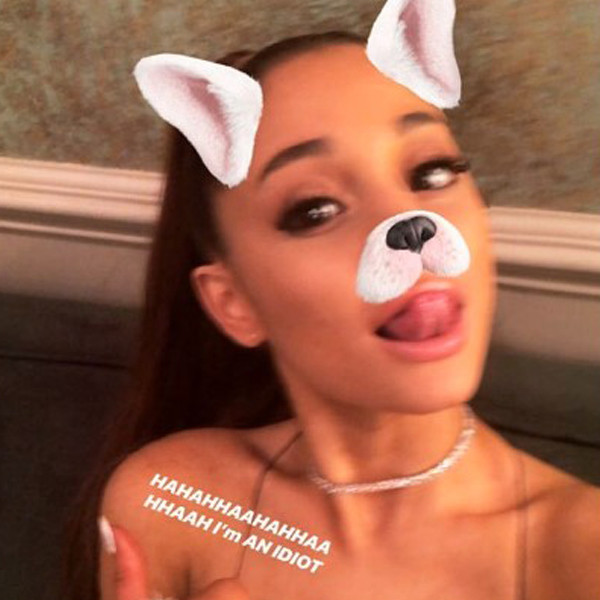 Ariana Grande Uses Snapchat to Sell 'Sweetener' Merchandise