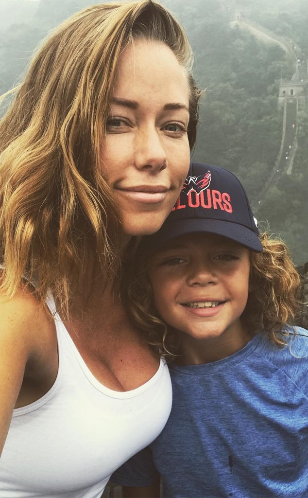 Kendra Wilkinson, Hank Jr.