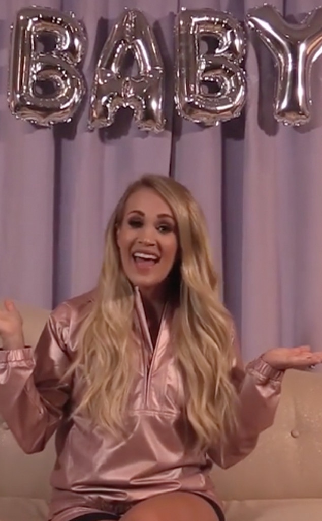 Carrie Underwood, Pregnancy Announcement, Instagram