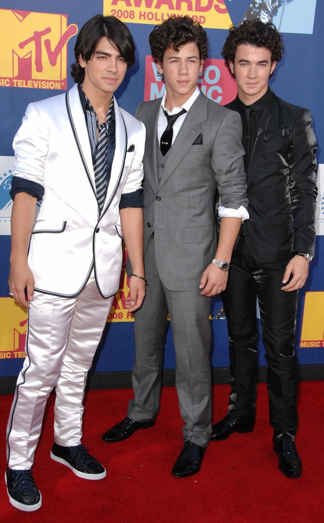 2008 MTV Video Music Awards, Jonas Brothers, Joe Jonas, Nick Jonas, Kevin Jonas