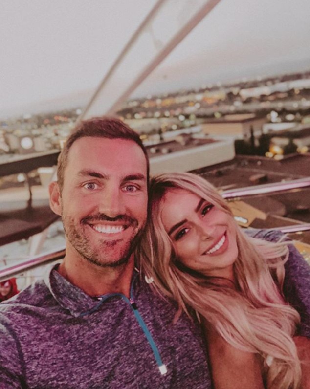 Amanda Stanton, Bobby Jacobs