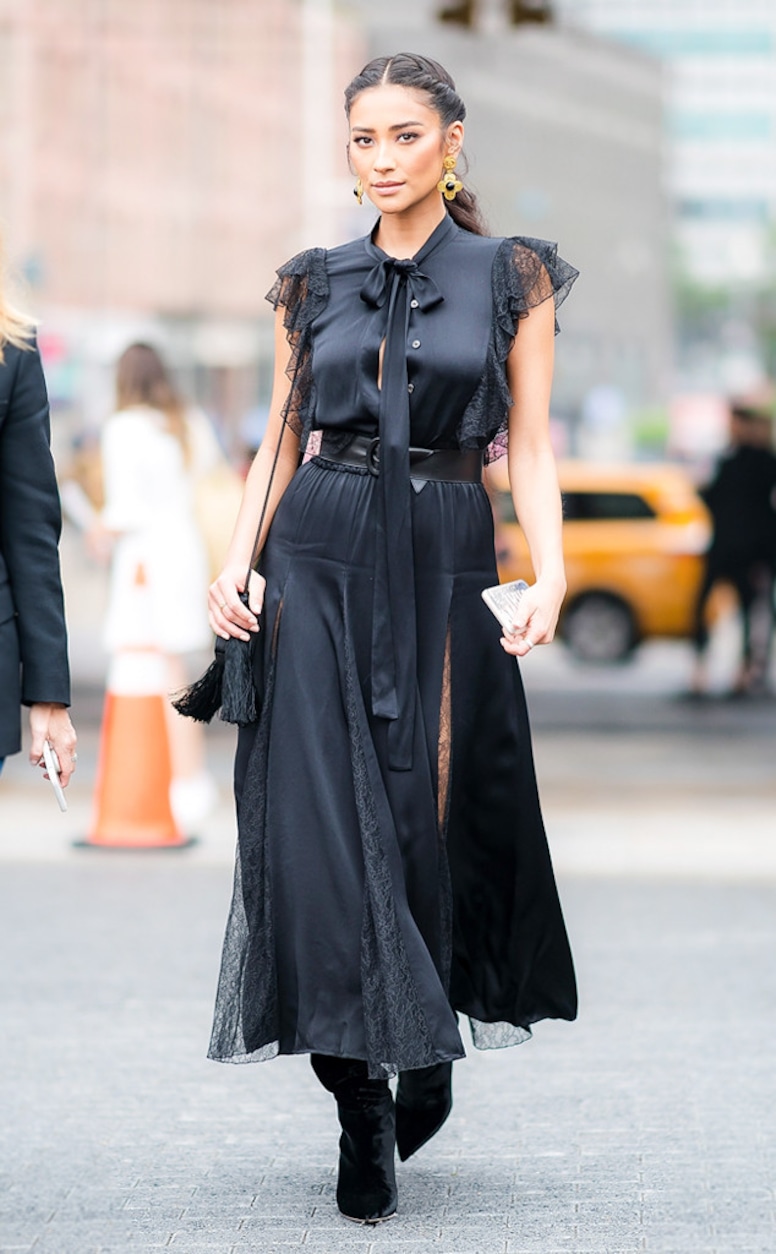 ESC: NYFW Street Style, Shay Mitchell