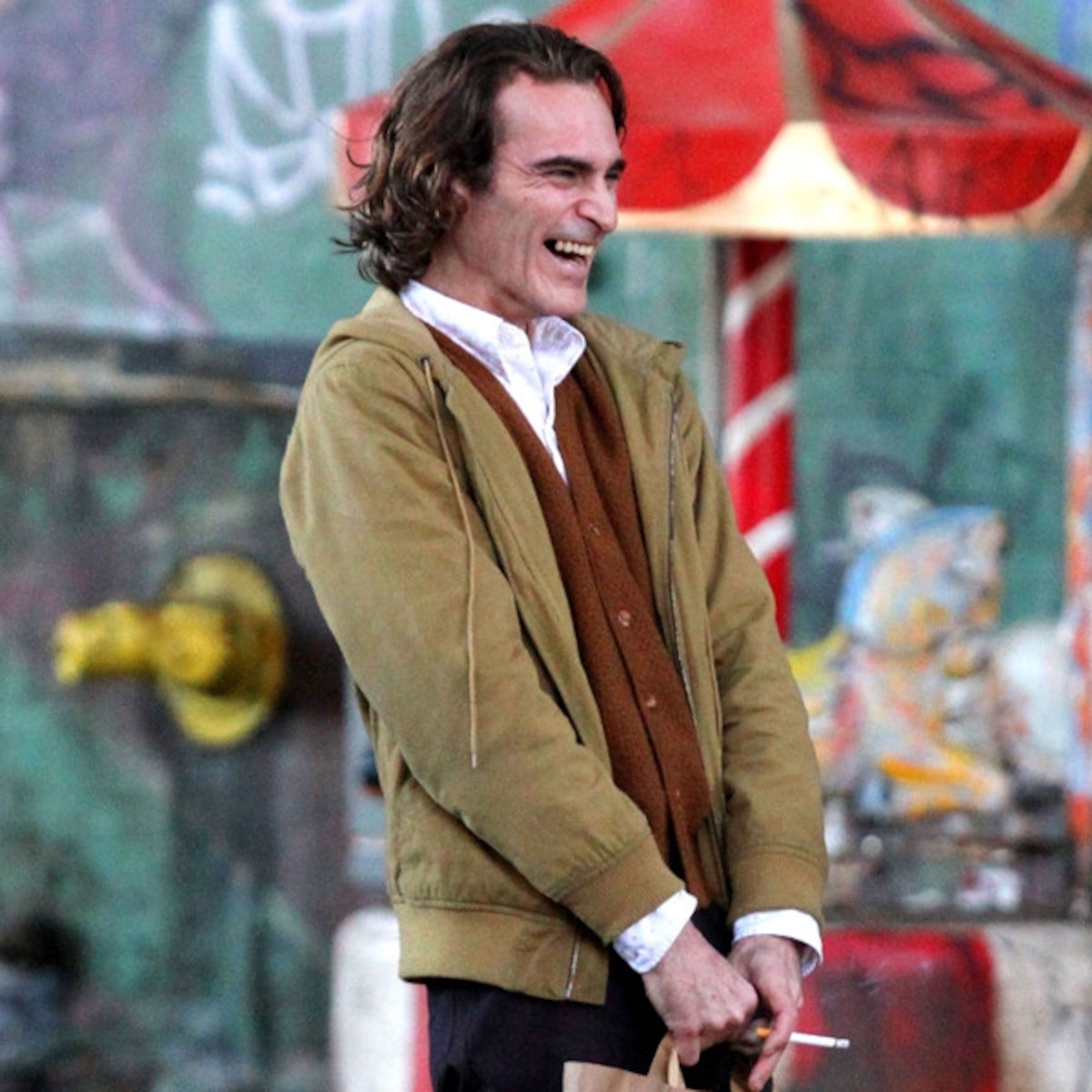 See How Joaquin Phoenix's Joker Compares to Past Transformations ...