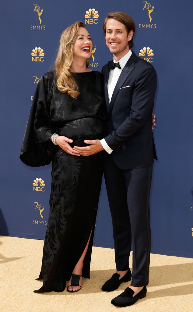 Yvonne Strahovski & Tim Loden from 2018 Emmy Awards Red Carpet Couples E! News