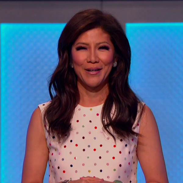 Julie Chen Fights Back Tears While Announcing The Talk Exit, image size:1200x1200